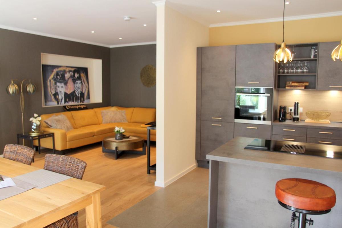 Moselromance - Luxusapartment - Grosse Terrasse - Ruhige Lage Трабен-Трарбах Екстериор снимка